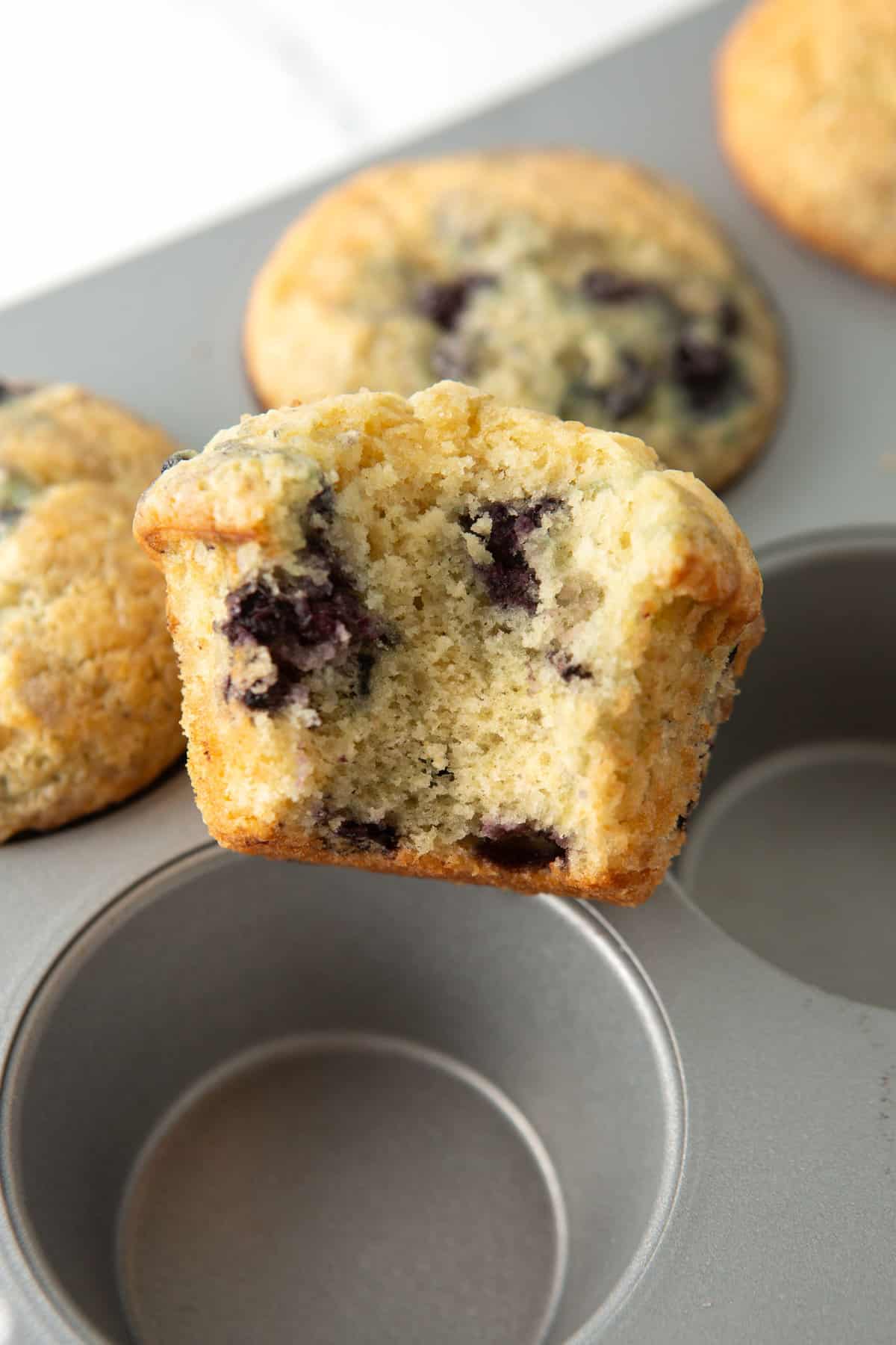 Moist Blueberry Muffins (with sour cream!) Design Eat Repeat
