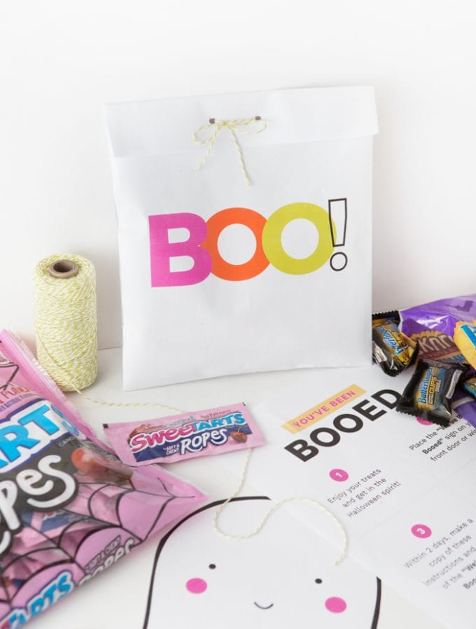 FREE "You've Been Booed" Printable Treat Bag with Candy