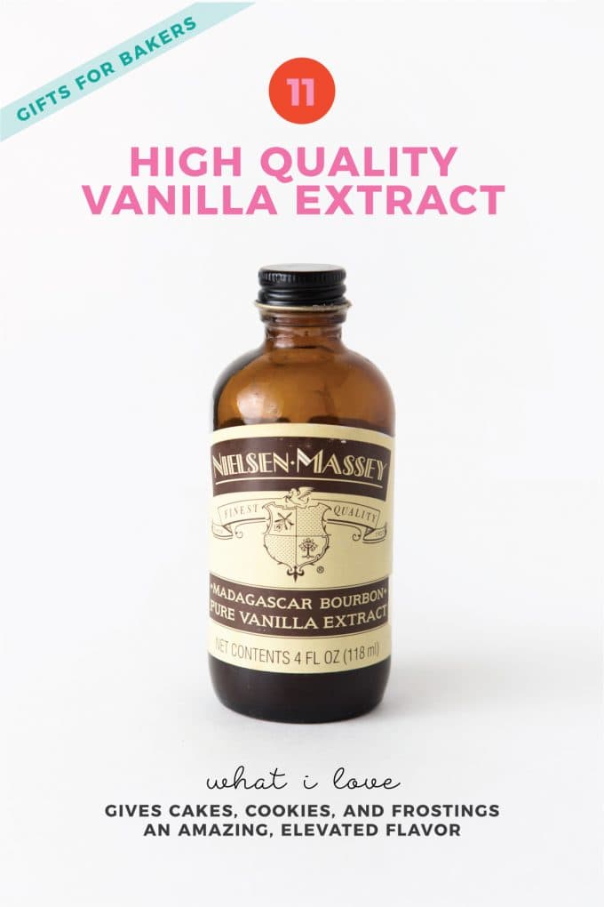 https://www.designeatrepeat.com/wp-content/uploads/2018/11/vanilla-extract-gifts-for-bakers-10-680x1020.jpg