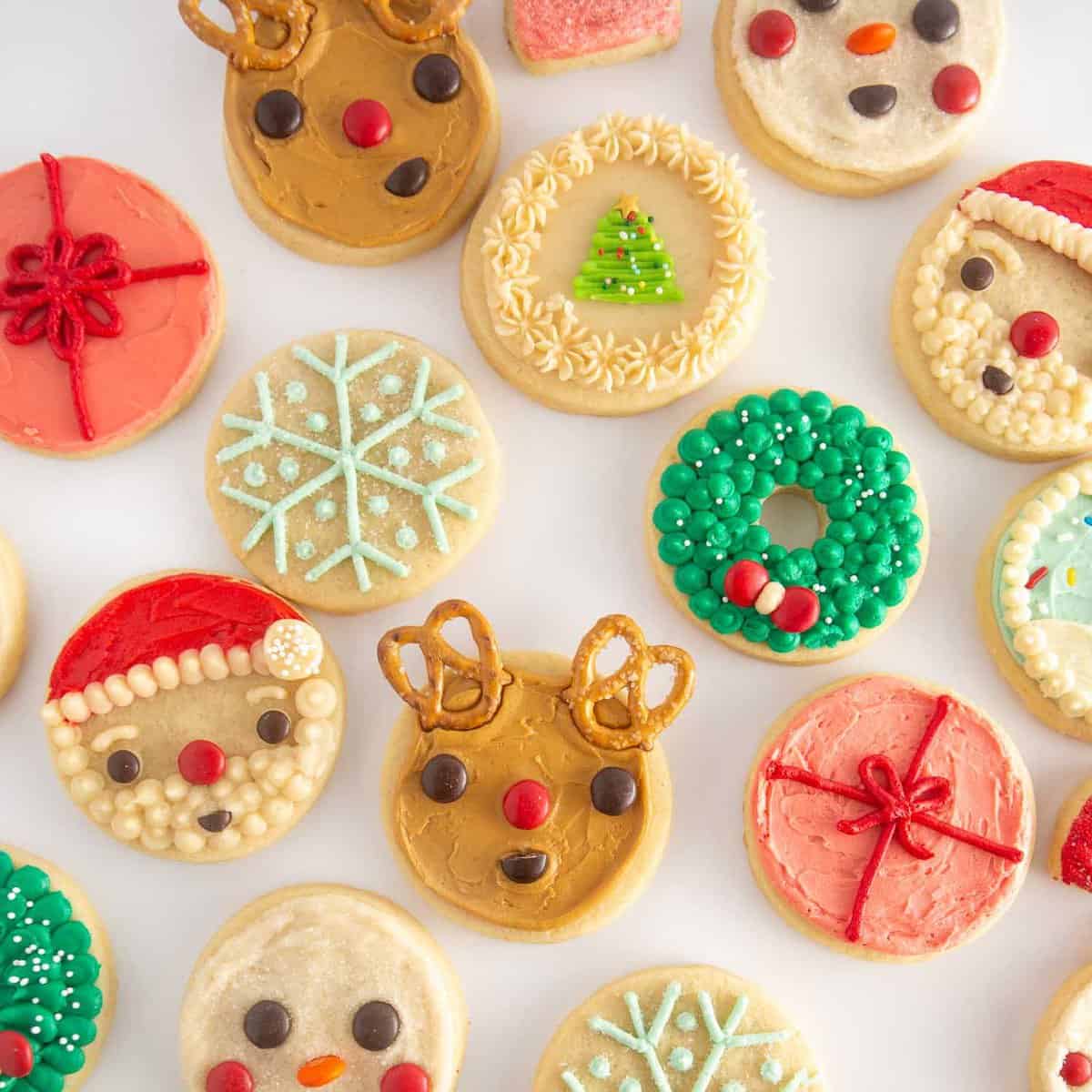 12 EASY Circle Christmas Cookies - Design Eat Repeat