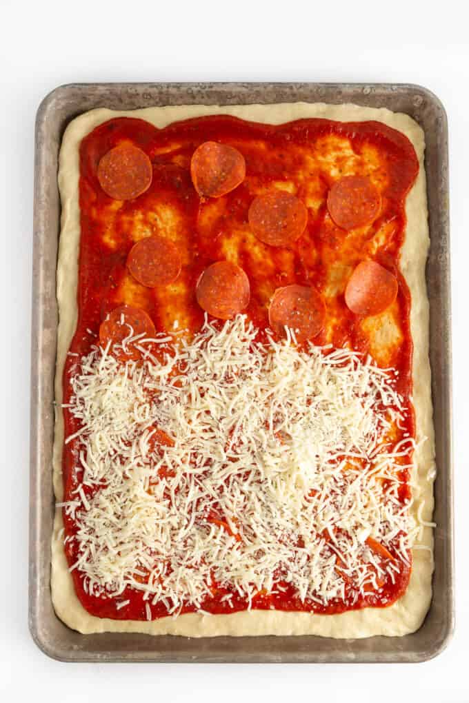 Fluffy Sheet Pan Pizza Recipe (1 hour!)