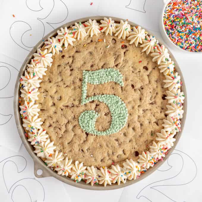 Cookie Cake giant birthday cookie cake featured 680x680