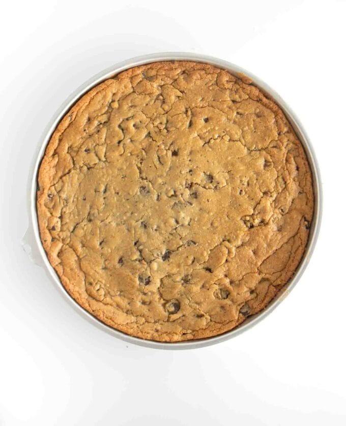 baked chewy gluten free cookie cake