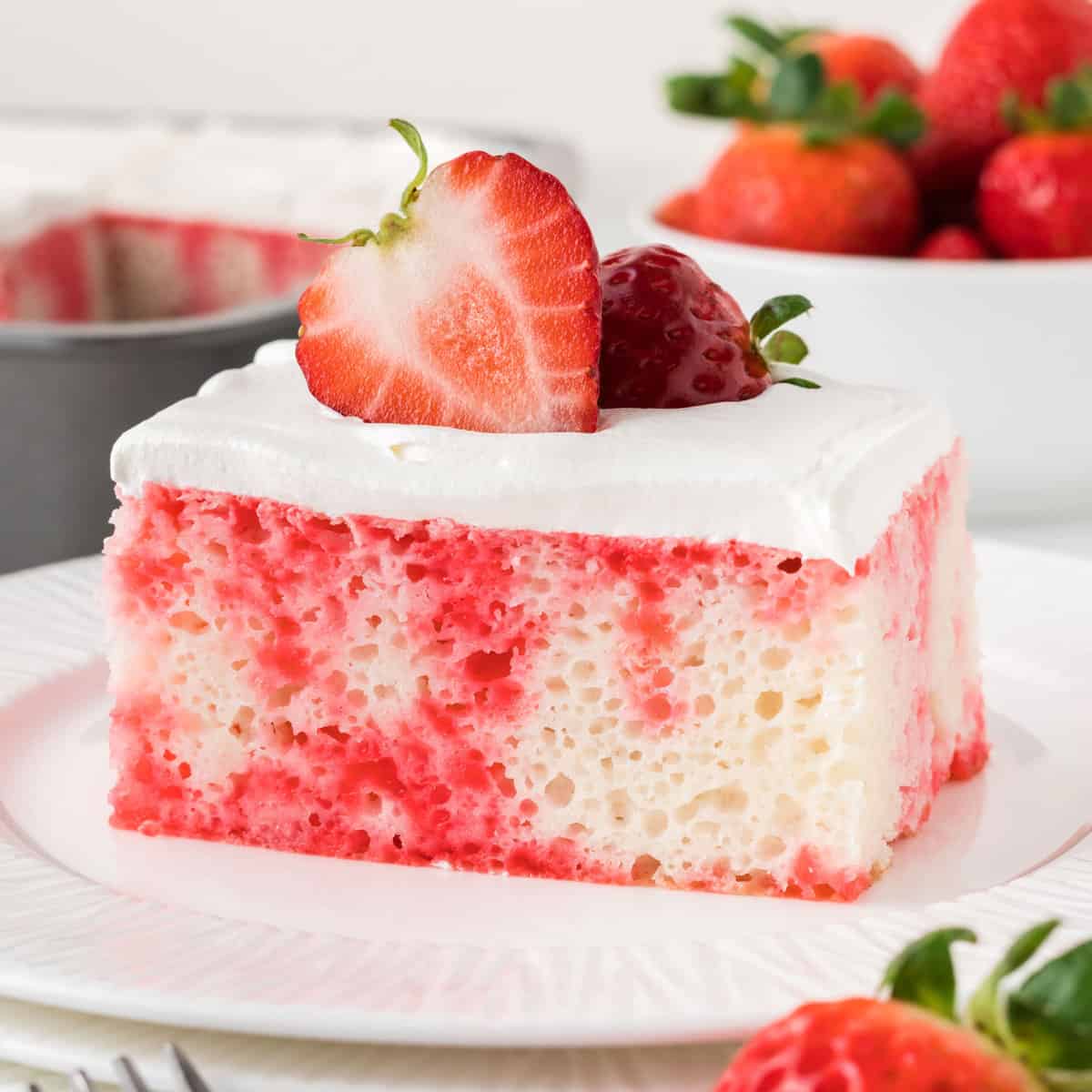 Easy Strawberry Jello Poke Cake | Design Eat Repeat