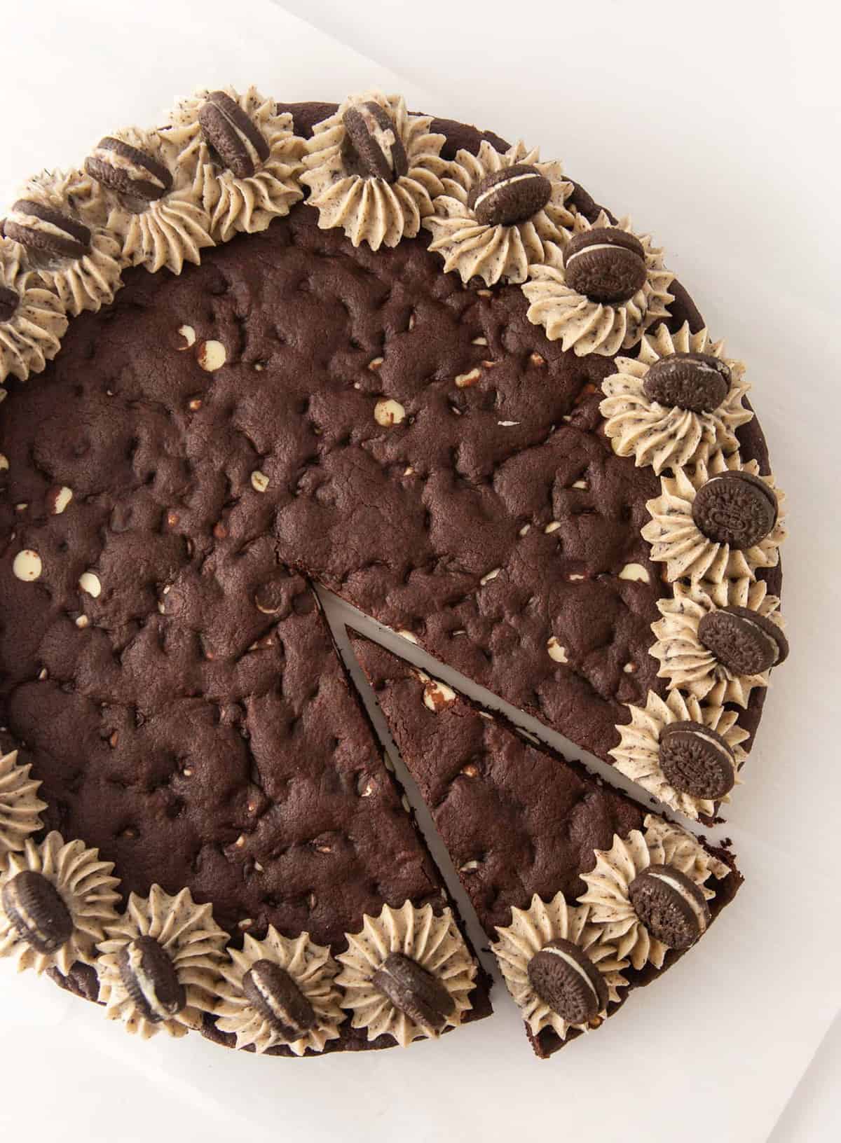 Oreo Pizza Cookie Cake-image