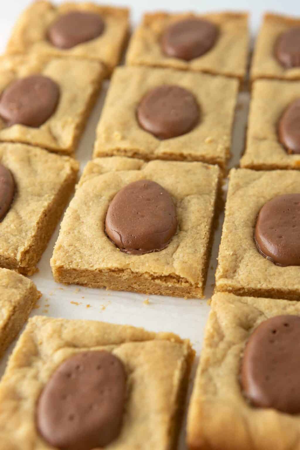 Reese's Egg Cookie Bars Design Eat Repeat