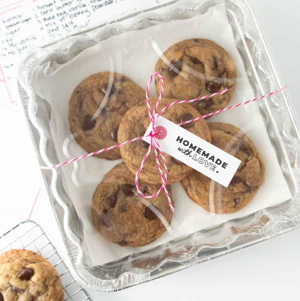 5 EASY Cookie Packaging Ideas (+ free printables!) - Design Eat Repeat
