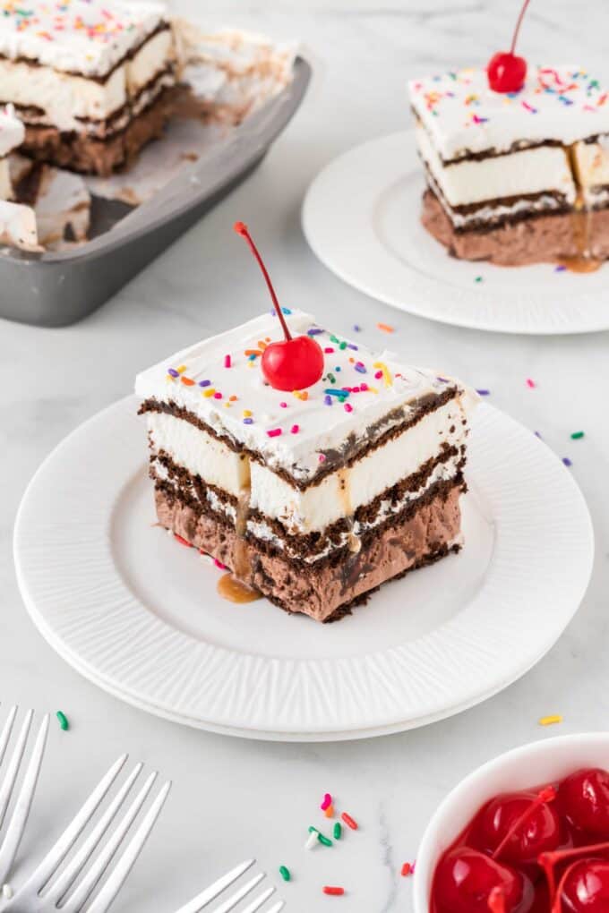 Squares of ice cream sandwich cake on plates