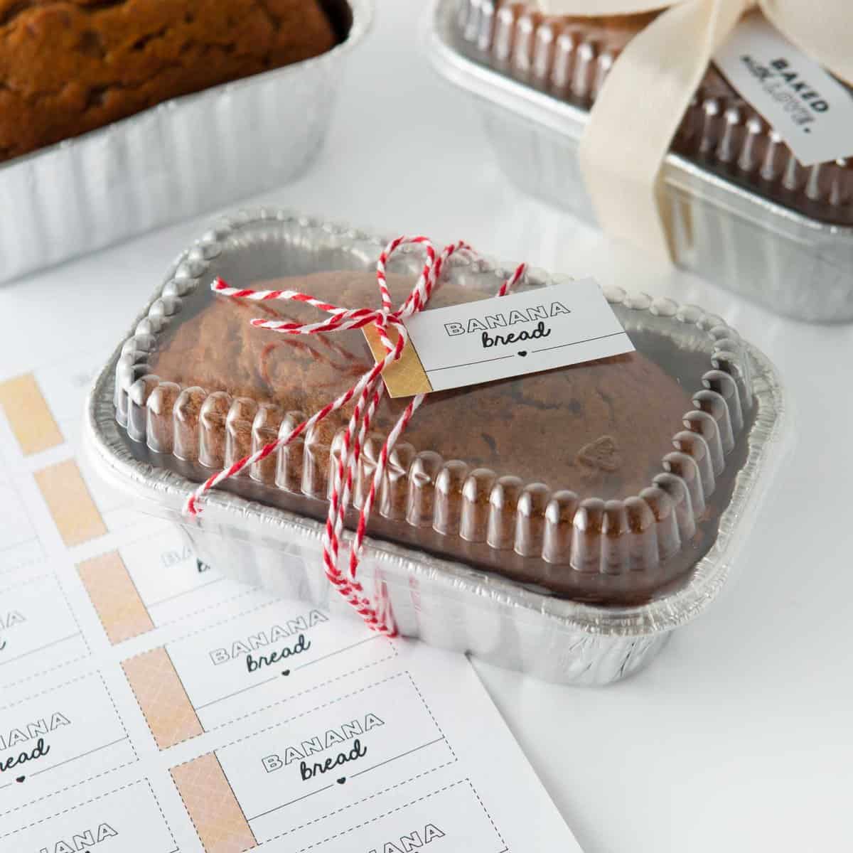 Pumpkin Bread Mini Loaf Pan Recipe (with Free Gift Tags!) - Design Eat  Repeat