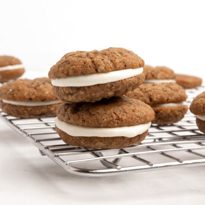 mini oatmeal creme pies