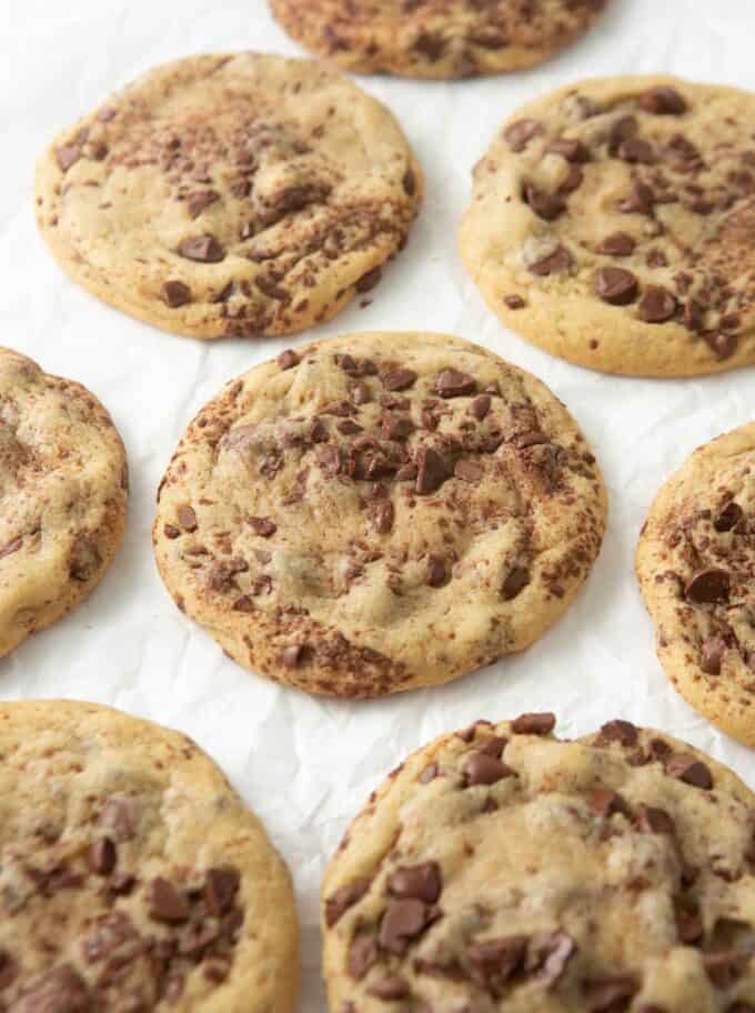 bakery style chocolate chip cookies