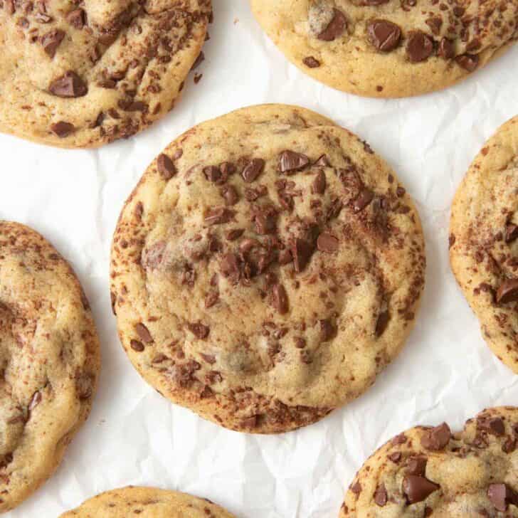 bakery style chocolate chip cookies