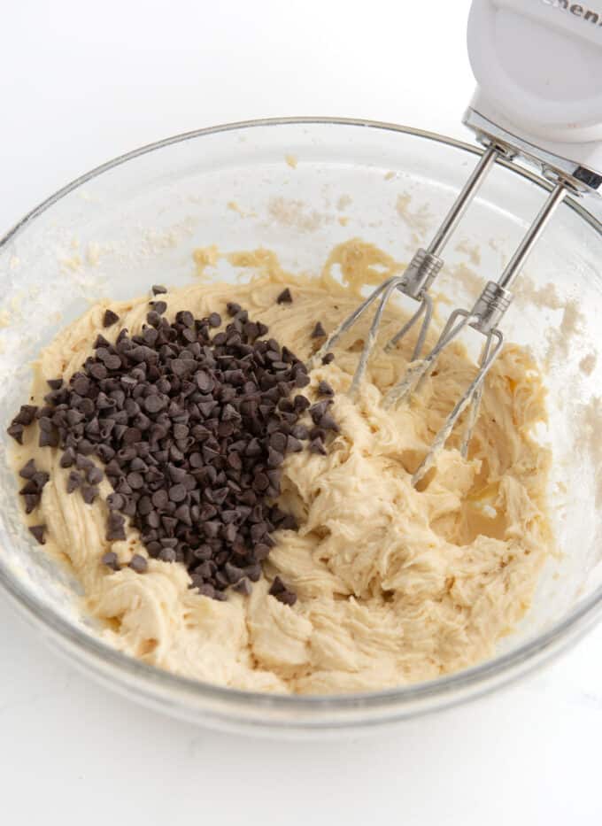 bowl of thick chocolate chip muffin batter
