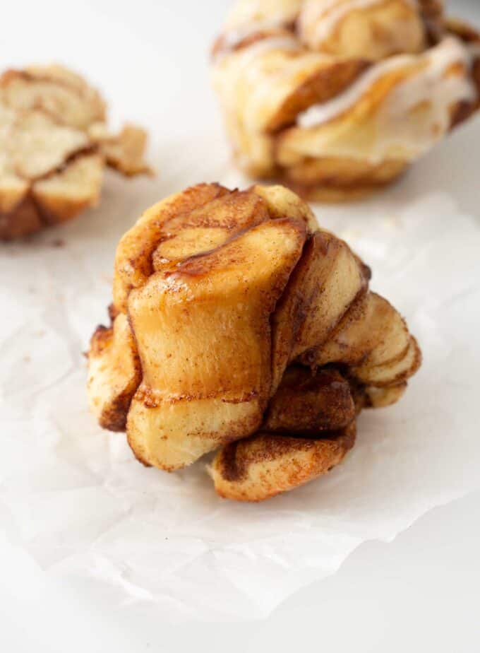 swirled cinnamon roll muffin