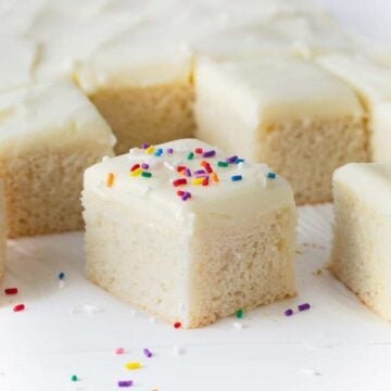 moist-white-sheet-cake1-4