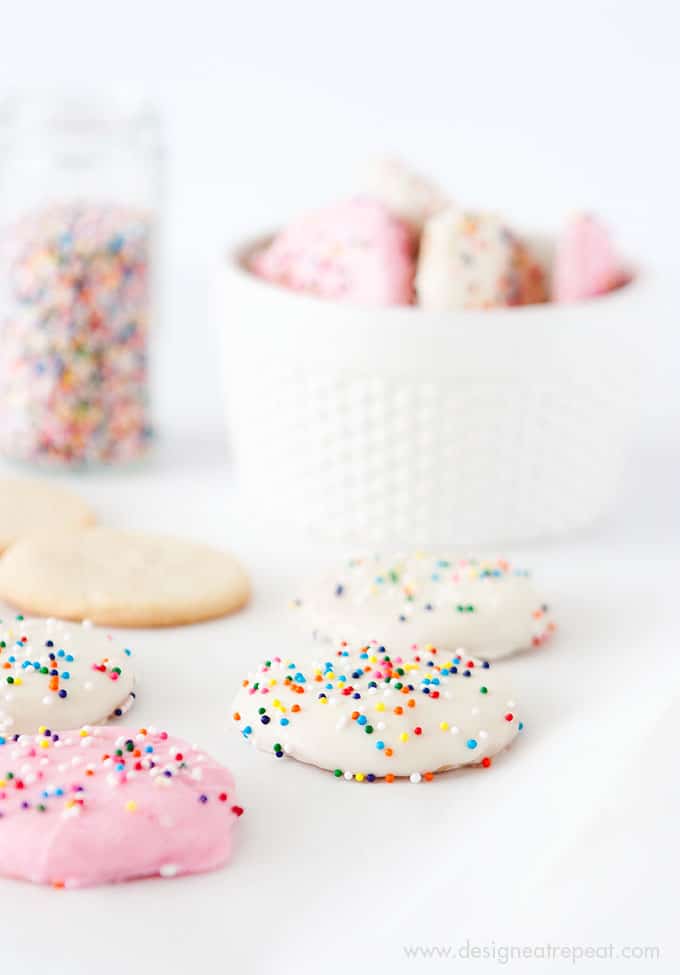 Frosted Animal Cookie Wafers!