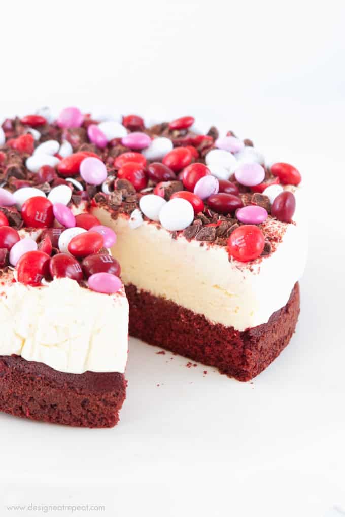Red Velvet Frozen Cheesecake