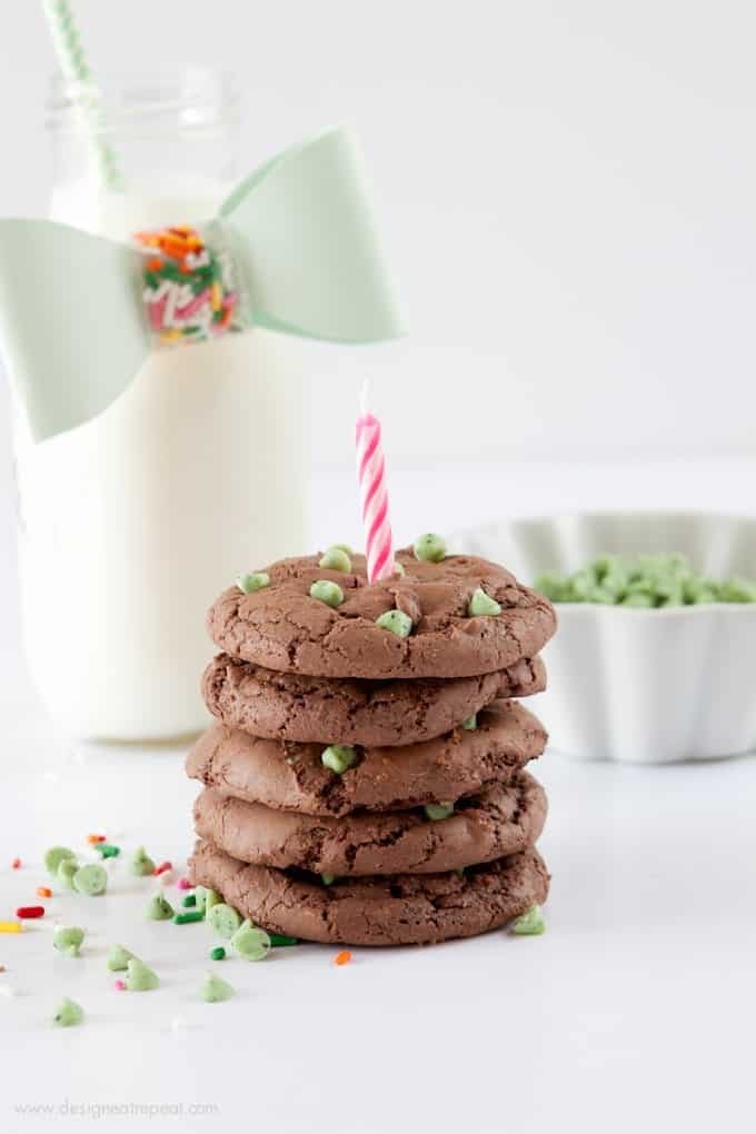 Make these Mint Brownie Cookies using a boxed brownie mix & one cup of chocolate cake mix! The cake mix makes them thick, while still keeping a chewy, chocolately texture! One of my faves!