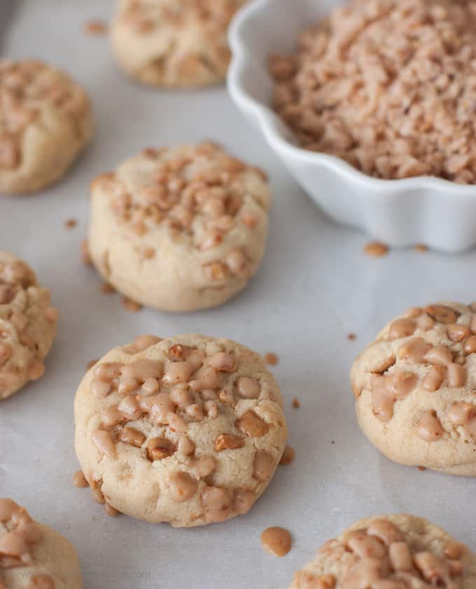 Peanut Butter Chip Toffee Cookies ||| Design Eat Repeat