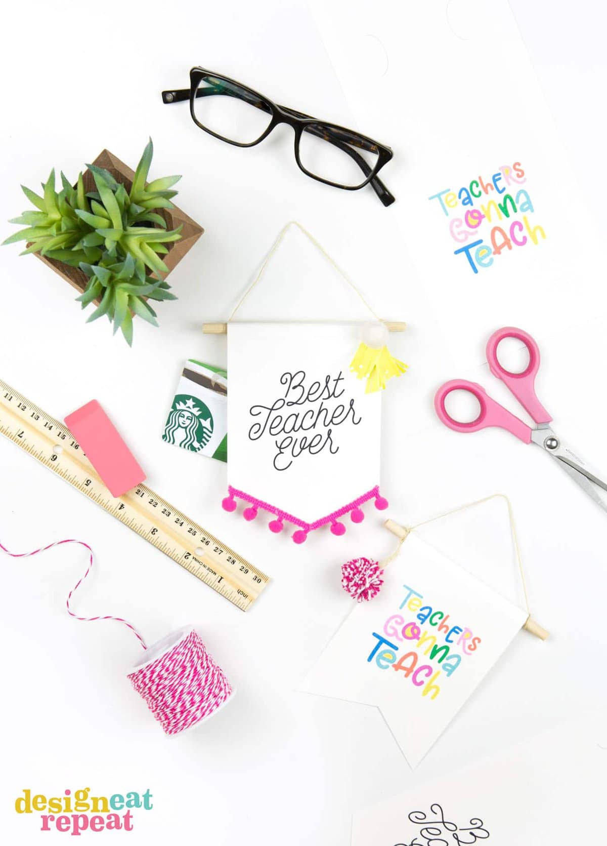 teacher-gift-card-holders-that-double-as-adorable-banner-decor