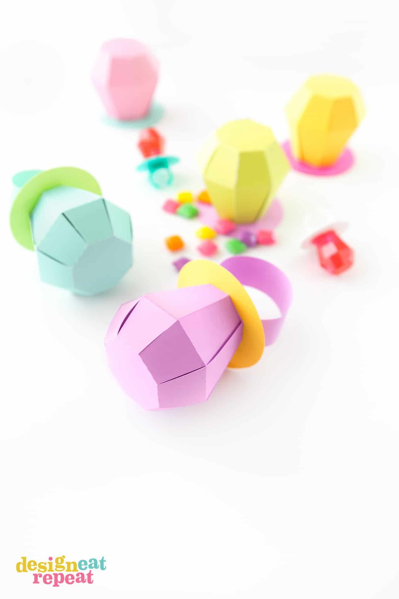 Learn how to make these paper RING POP treat boxes! Fill with candy for the perfect party favor!