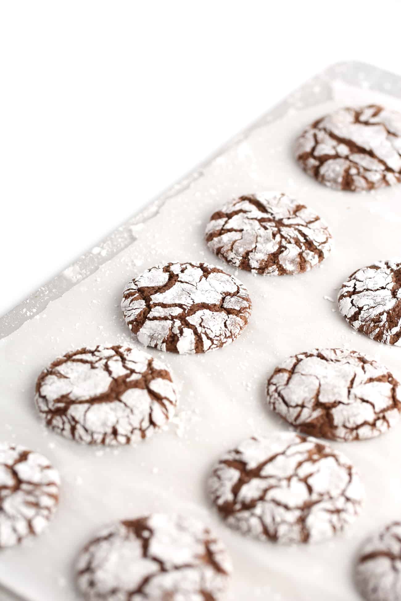 Make these easy fudgy chocolate brownie cookies for the perfect addition to your holiday cookie trays. Using Bisquick pancake mix to make them super soft and a boxed brownie mix to make them super fudgy, these cookies pack in the softness and flavor without tons of work.